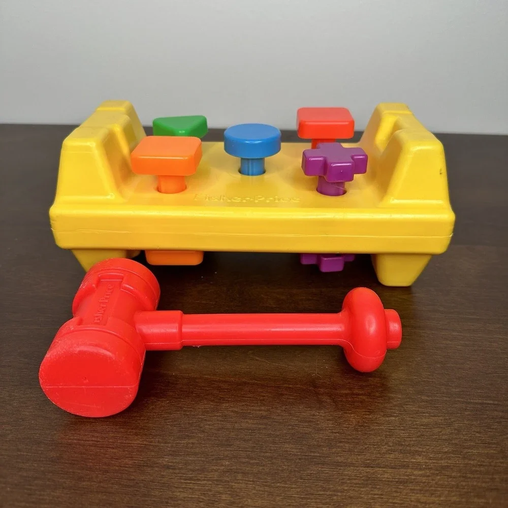 Vintage 1986 Fisher Price Tap n' Turn Bench Hammer Shapes Toddler Montessori
